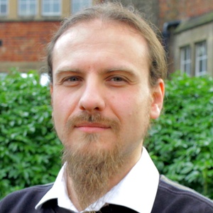 Photo of Simon Stokes