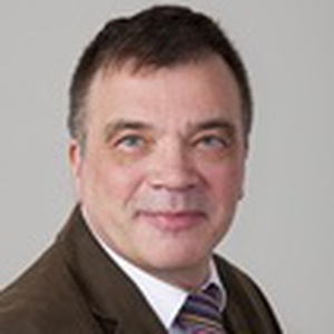 Photo of Paul Abbott