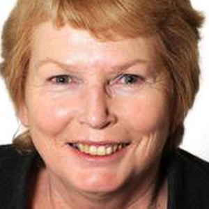 Photo of Linda Riordan