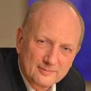 Photo of Sean Holden