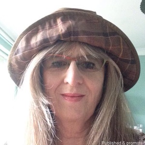 Photo of Xandra Arundel