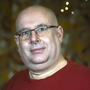 Photo of Chris Gibbins
