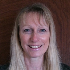 Photo of Nicki Barker