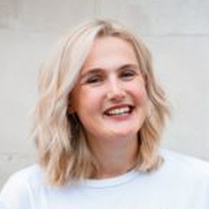 profile photo of Beth Lowe