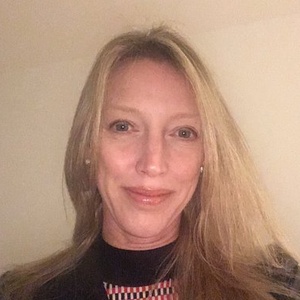 Photo of Kirsty Roberts