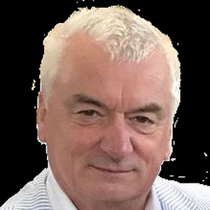 Photo of Garry Warren