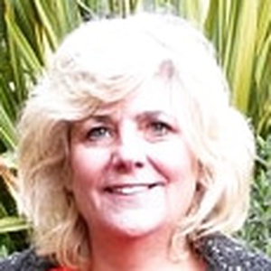 Photo of Claire Elizabeth Raw