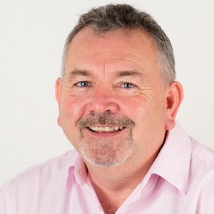 Photo of Martyn Underhill