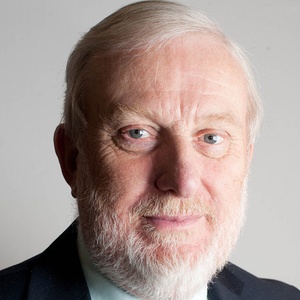 Photo of Andrew Miller