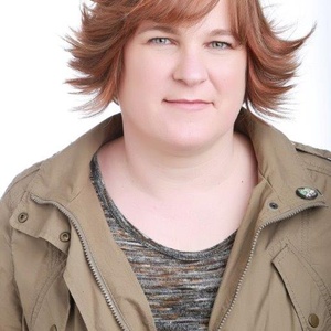 Photo of Alison Ross