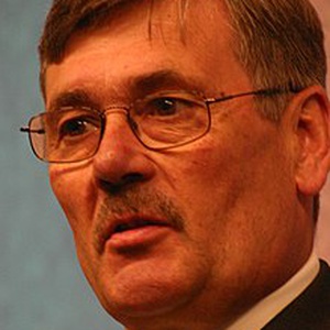 Photo of Bob Ainsworth