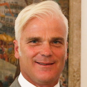 Photo of Desmond Swayne