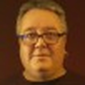 Photo of Darren Compton