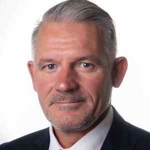 Photo of Lawrence Hunt