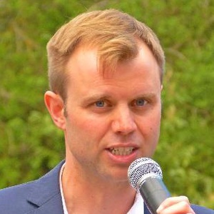 Photo of Chris Worsey
