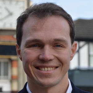 Photo of Tom Bennett