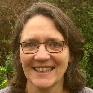 Photo of Rosie Pearson