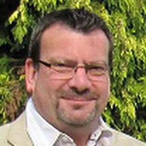profile photo of Simon David Wales