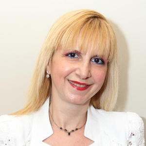 Photo of Lisa Rutter