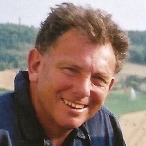 profile photo of Robin Bextor