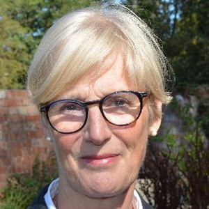 profile photo of Helen Lesley Fentimen