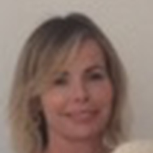 profile photo of Julia Stephenson