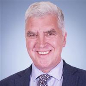 Photo of Julian Antoni Finch