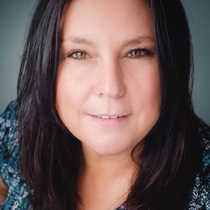 Photo of Karen Lucioni