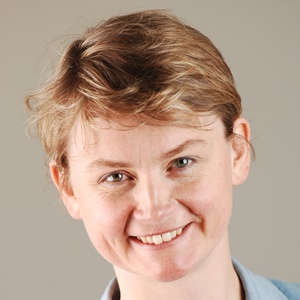 Photo of Yvette Cooper