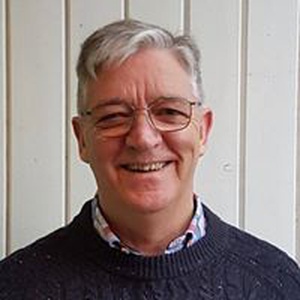 Photo of Simon Temple