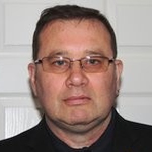 Photo of Leonard Amos
