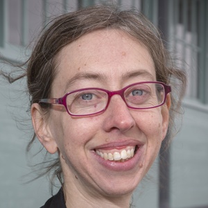 Photo of Laura Davison