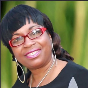 Photo of Lola Oyewusi