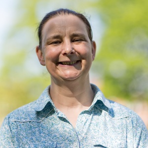 Photo of Sally Carr