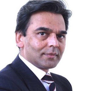 profile photo of Max Chauhan