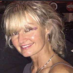 profile photo of Vivienne Jane Lee