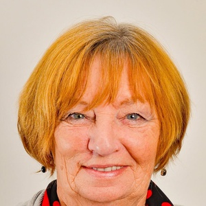 Photo of Stephanie Clarke