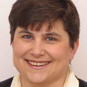 Photo of Nicola Turner