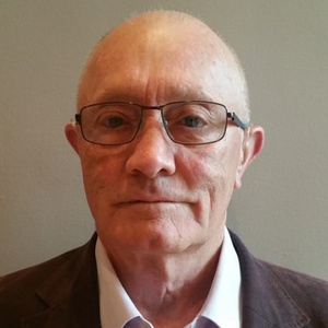 profile photo of Ian Jones