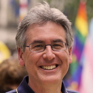 Photo of Simon Foster