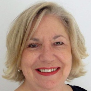 Photo of Fiona Davidson