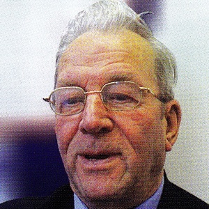Photo of Gordon Johnson