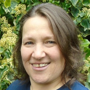 Photo of Jo Baker