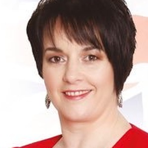 Photo of Pam Cameron