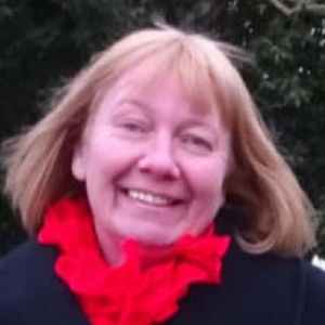 Photo of Sarah Mead
