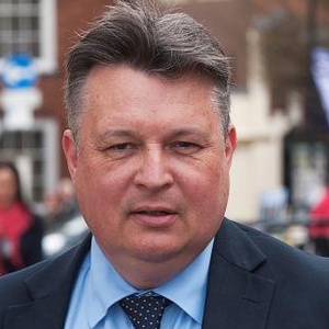 Photo of Mark Bee