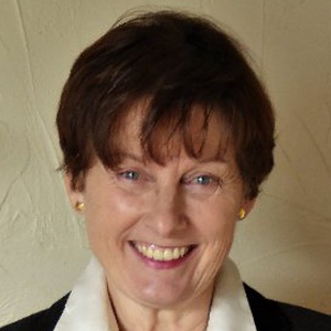 Photo of Helen Papworth