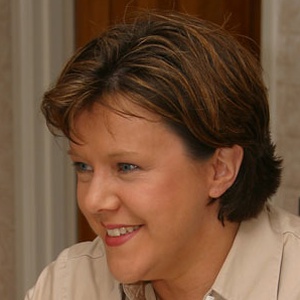 Photo of Maria Miller