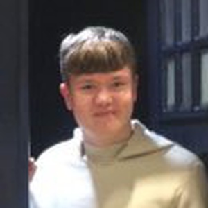 profile photo of Charlie Houghton