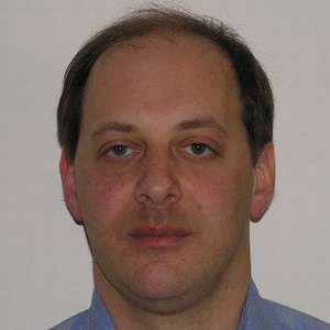 profile photo of Julian Edmonds